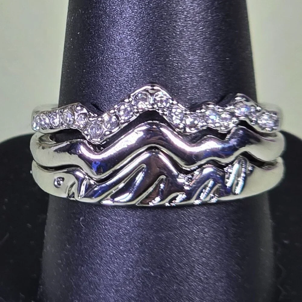 Set Of 3 Mountain-Inspired Silver-Tone Stacking Rings With Crystal Accents Size‎